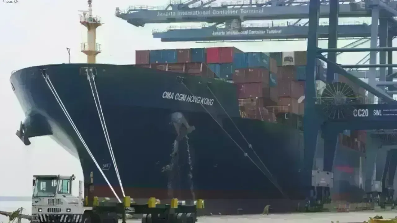 Trump Unveils New Tariffs on Iraq, Brazil and the Philippines