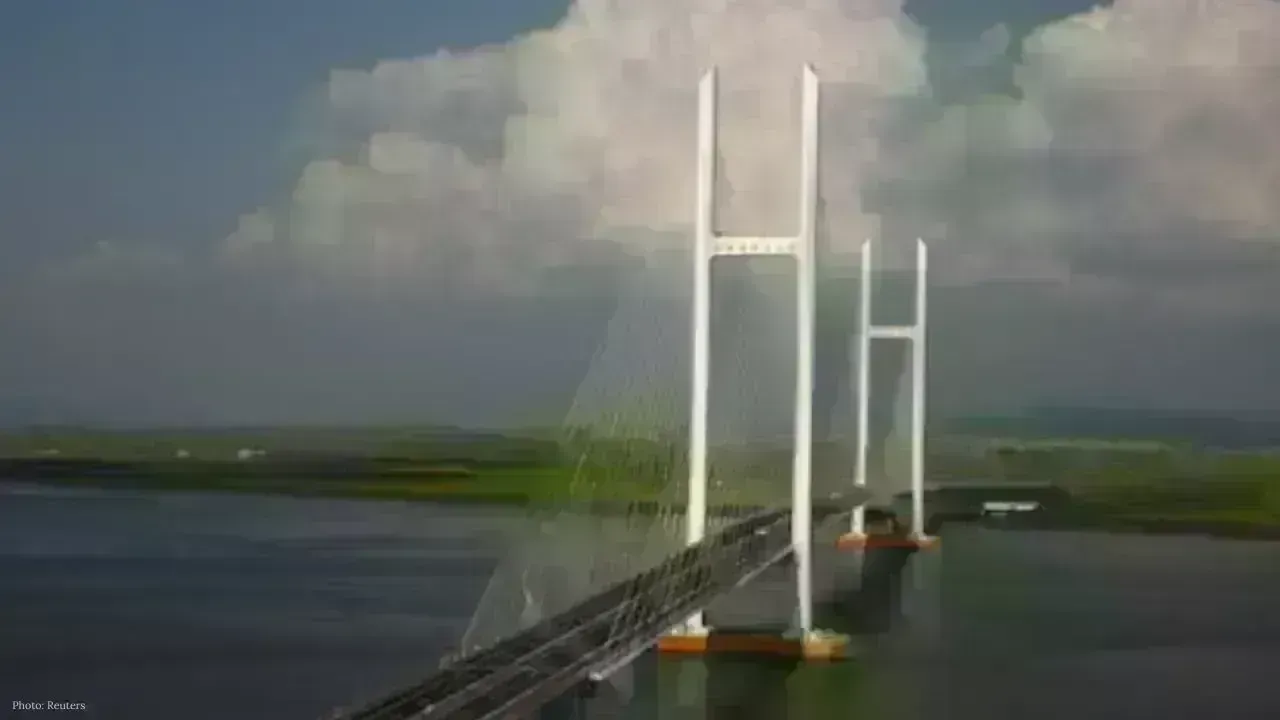 Boosting Northern Luzon Economy: Marcos Jr. Inaugurates Modern Camalaniugan Bridge