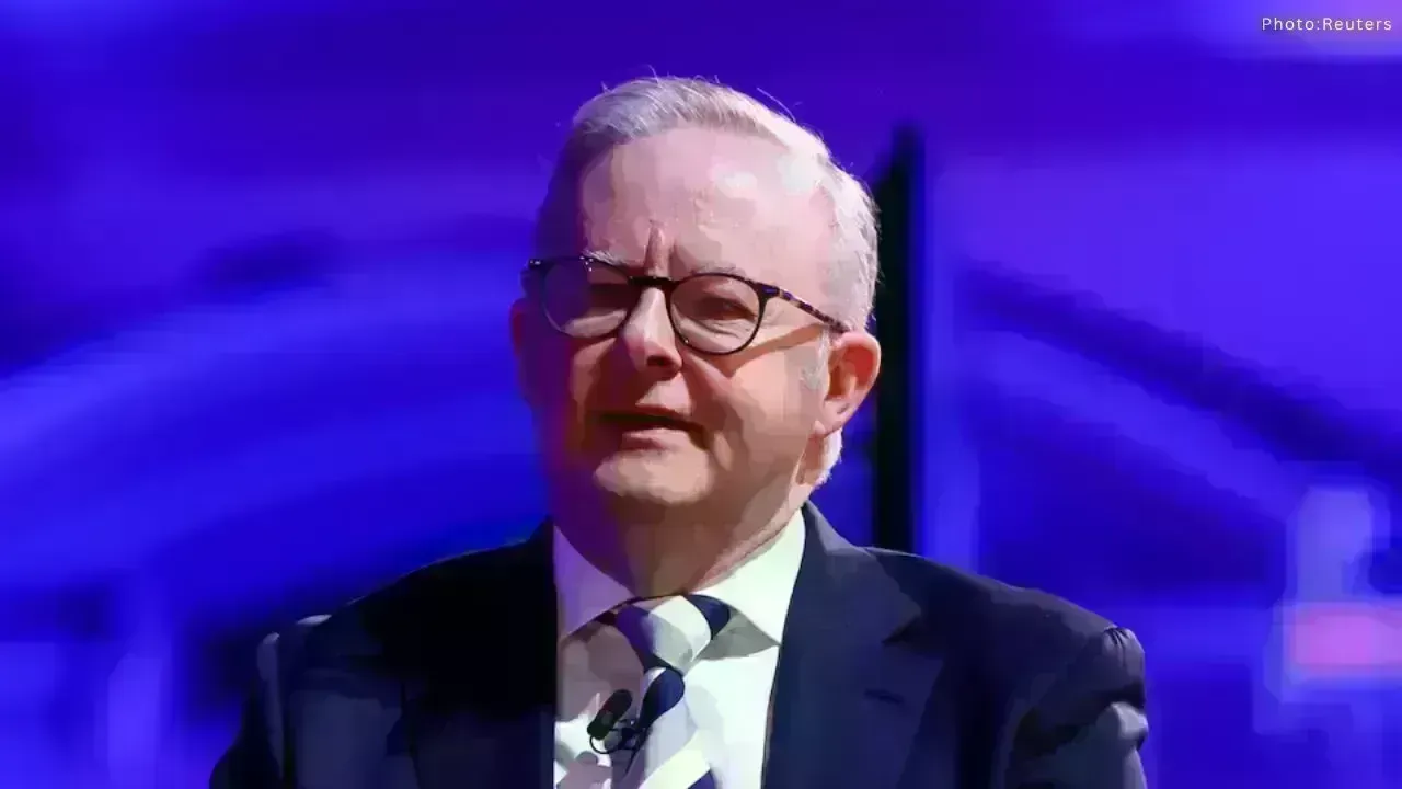 Devastating Bushfires Impact Australia as Heatwave Intensifies