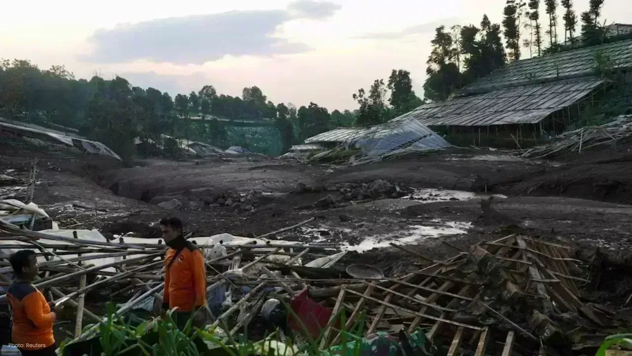 Deadly Landslide in West Java Kills 17, Many Still Missing