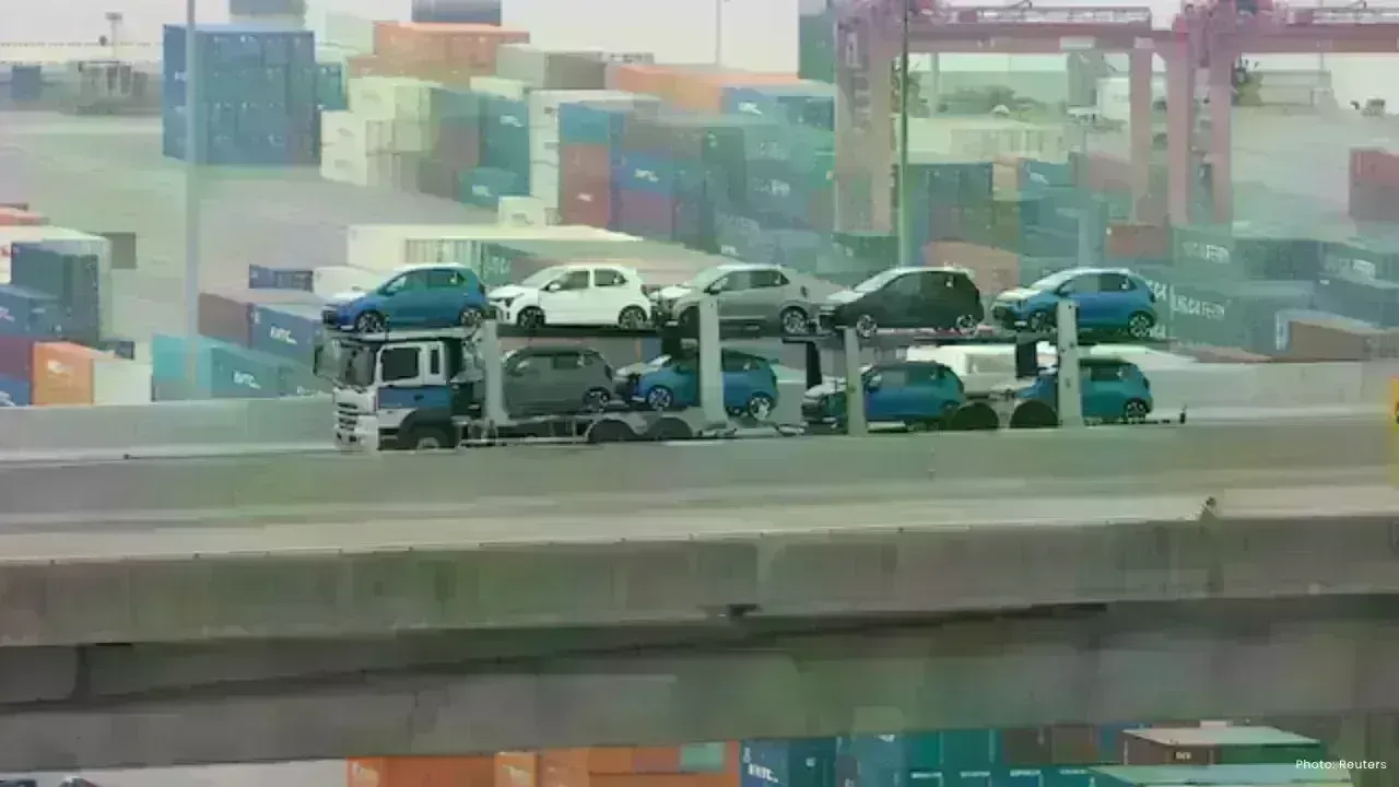 Trump Issues New Tariff Warning to South Korea Amid Trade Deal Delays