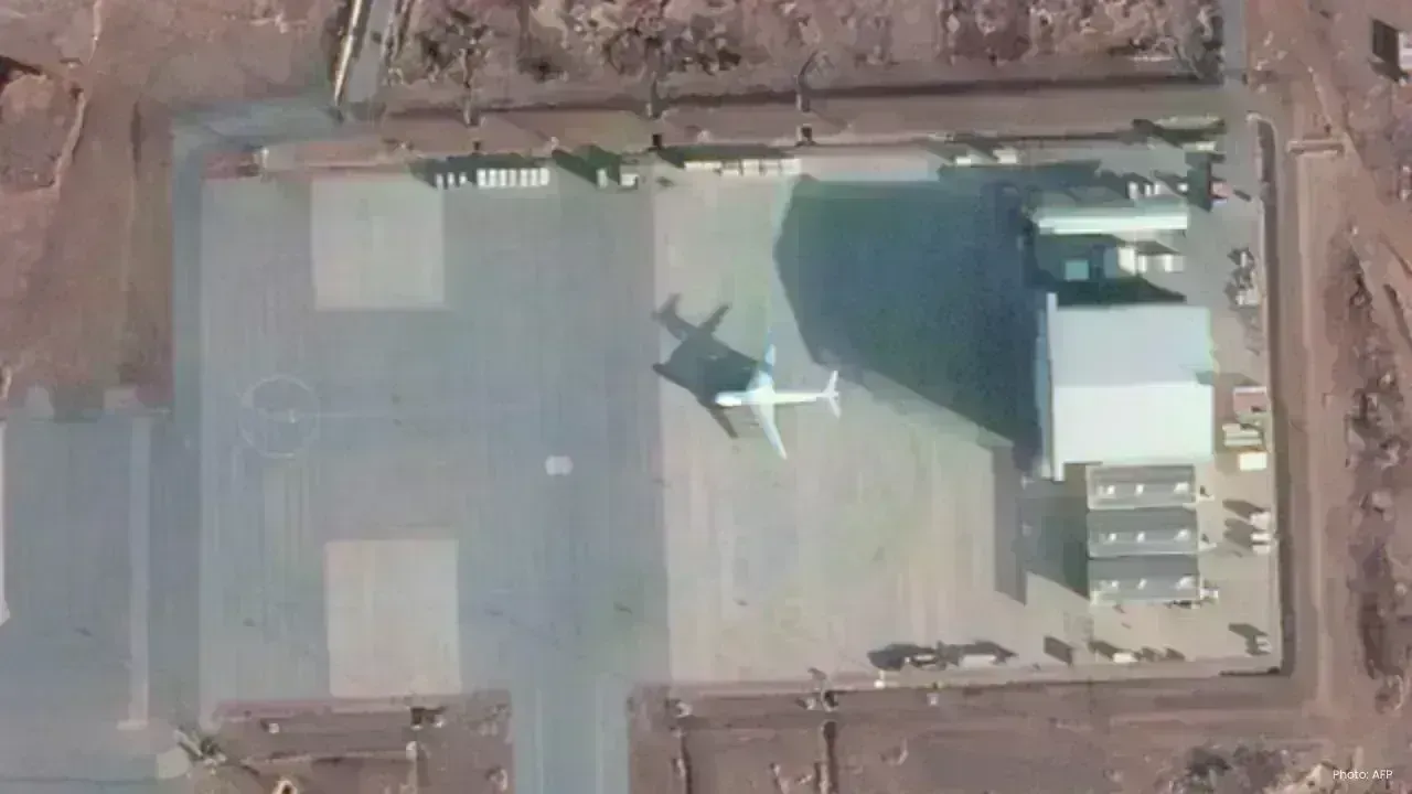 Explosions and Gunfire Erupt Near Niamey Airport