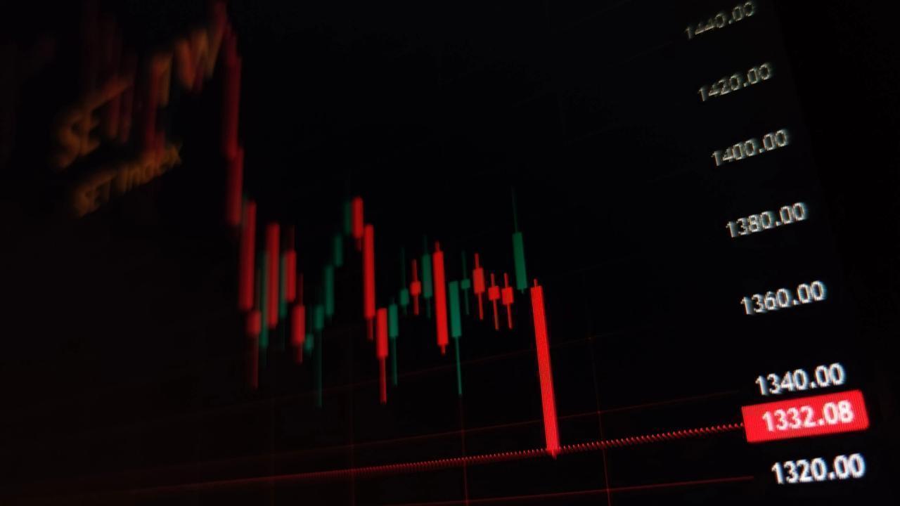 Bullish or Bearish Beginnings? How GIFT Nifty’s Signals Set the Stage for Indian Markets