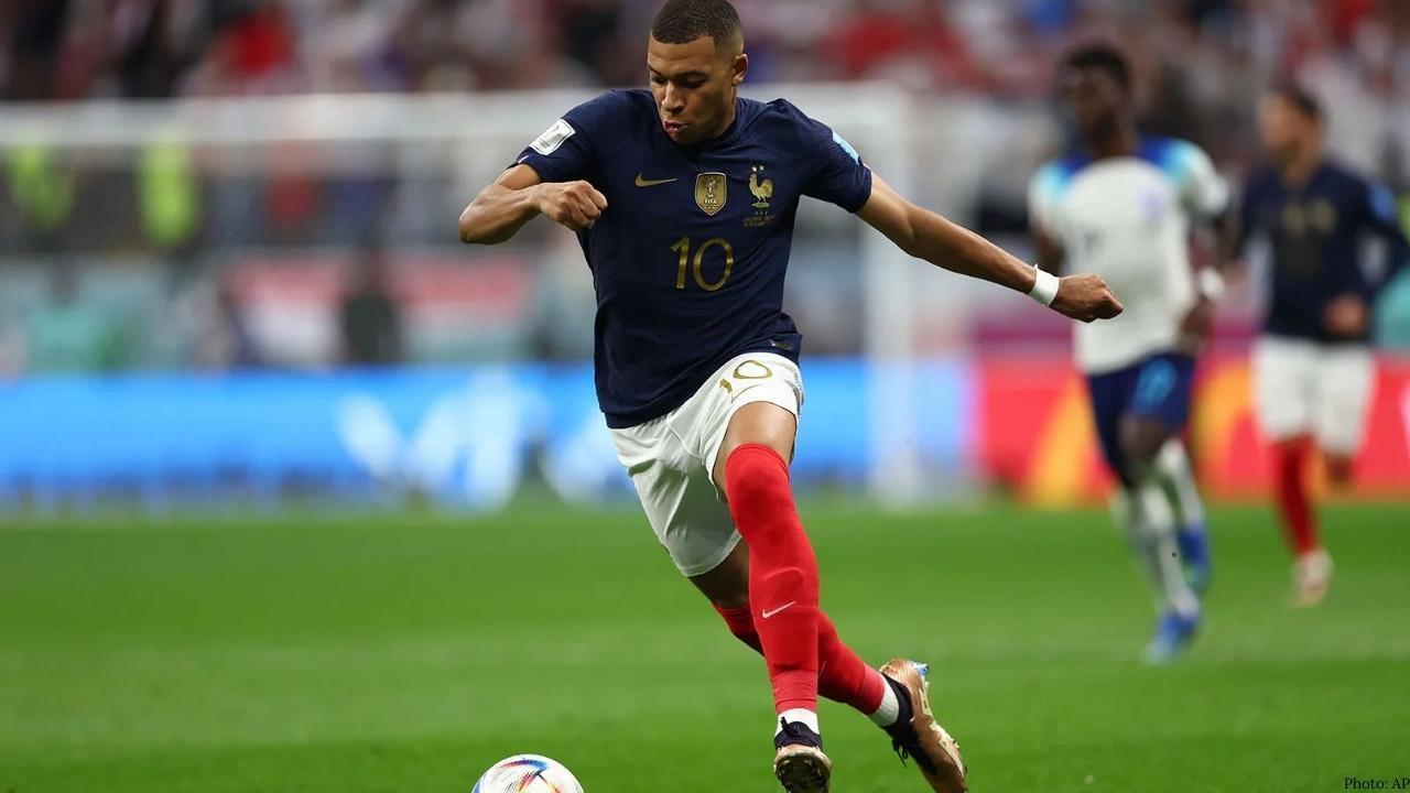 Kylian Mbappé’s Scoring Spree at Real Madrid Sparks Debate on Surpassing Cristiano Ronaldo Legacy