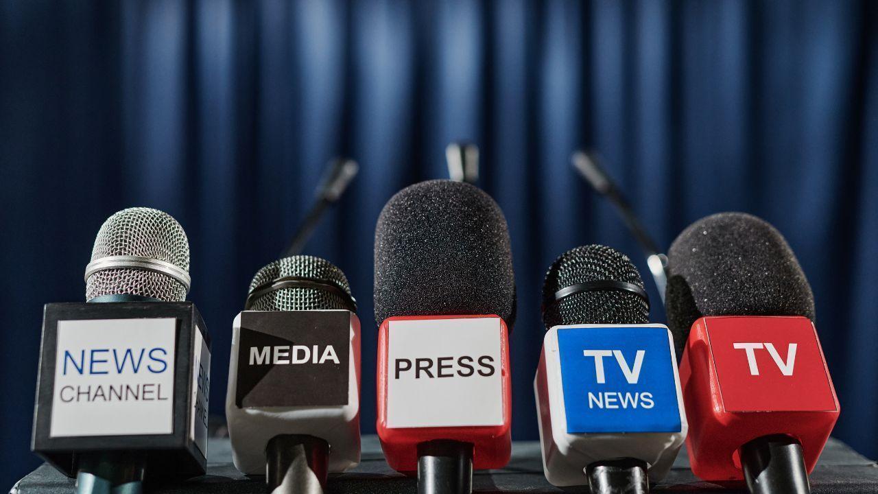 Social Media Sparks Deadly Mob Attacks on Bangladesh’s Star and Prothom Alo