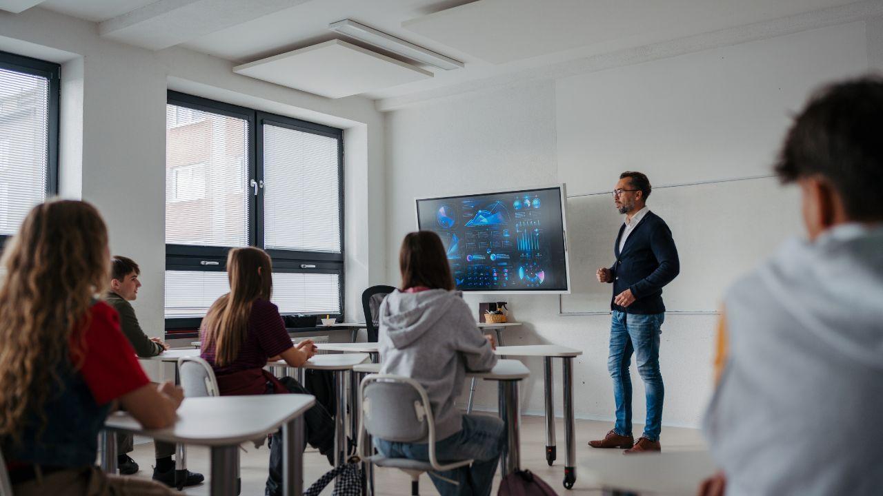 Thailand Launches Smart Classrooms to Boost Digital and AI-Based Learning