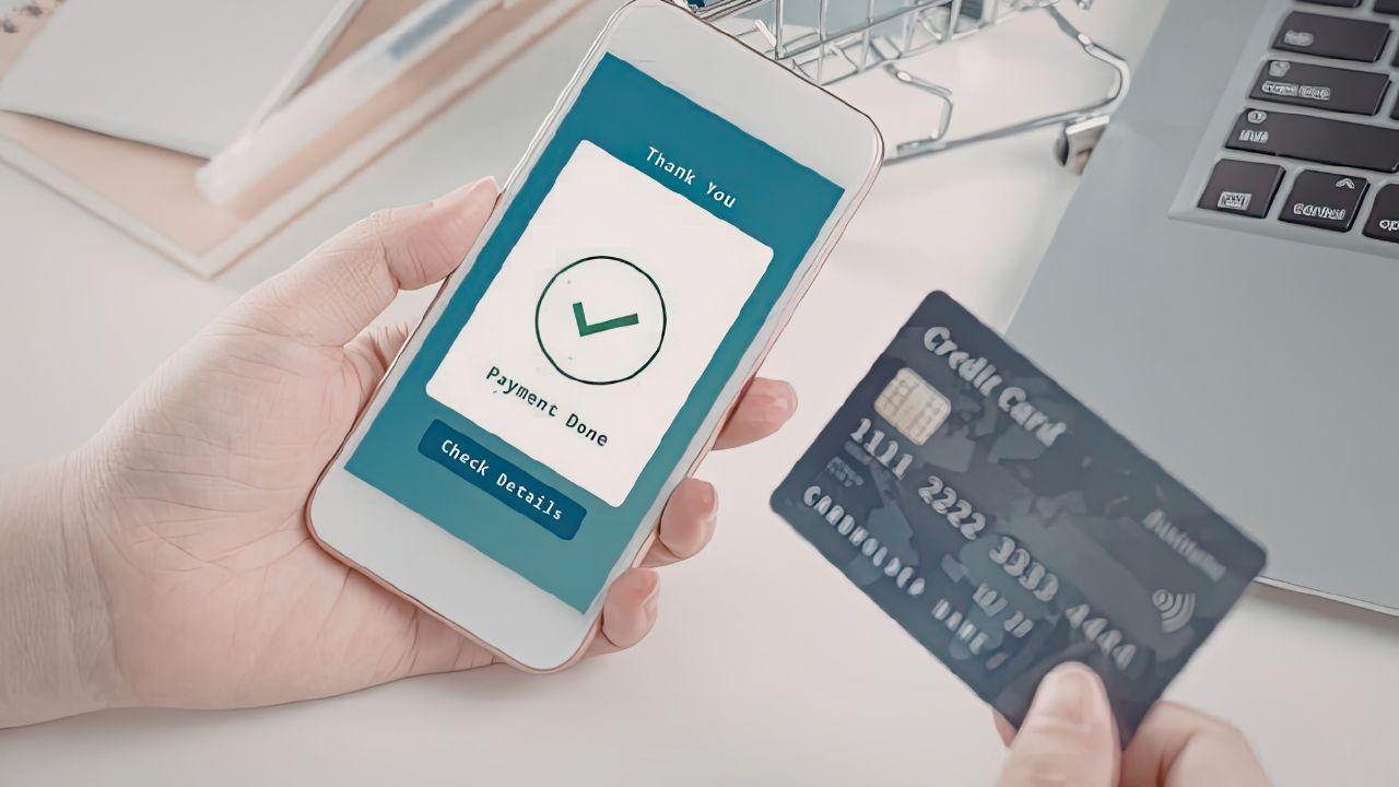 Indian Tourist Uses UPI Payment in Nepal