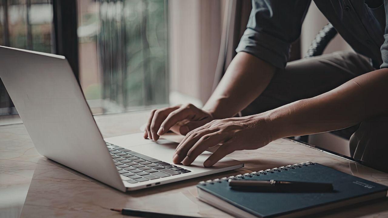 Asia Revives Remote Work Amid Oil Surge