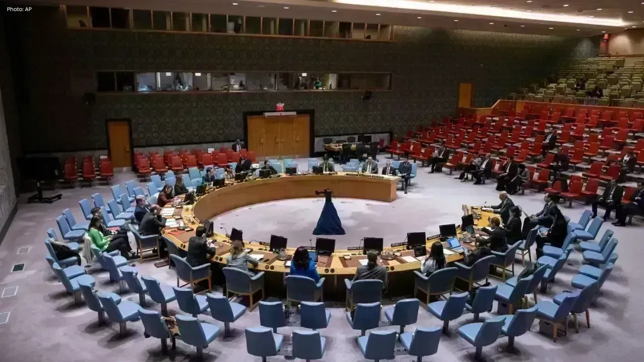 Russia, China Veto UN Hormuz Resolution