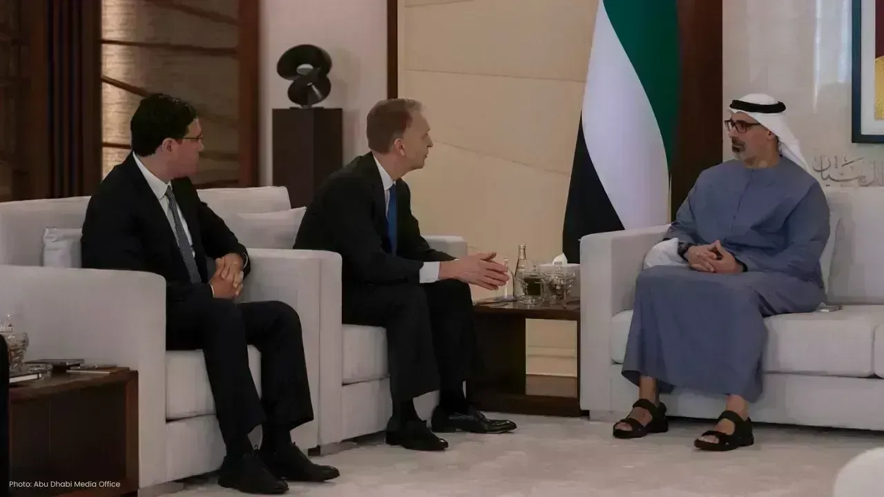 Sheikh Khaled Bin Mohamed and Brookfield CEO Discuss Investment Cooperation