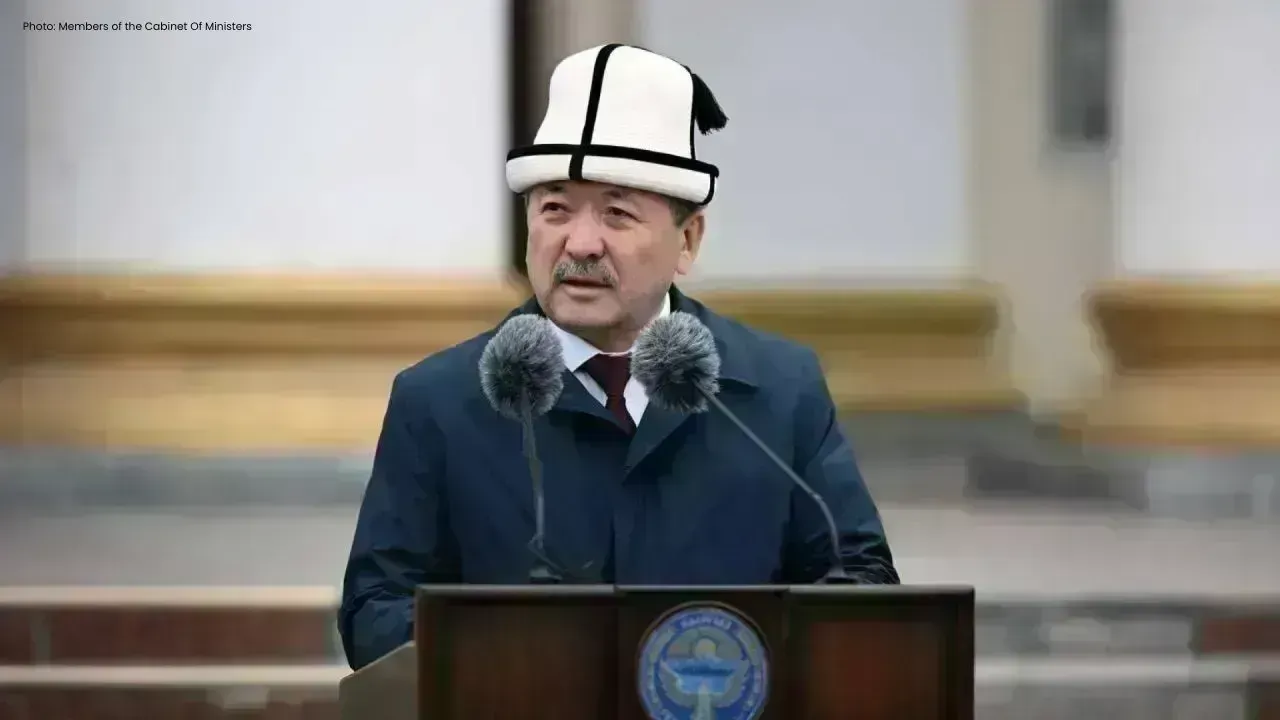 Kyrgyz PM Arrives in US for IMF-World Bank Meet