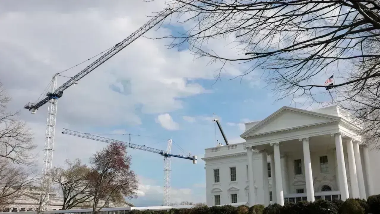 U.S. Court Halts Above-Ground Construction of Trump’s Ballroom
