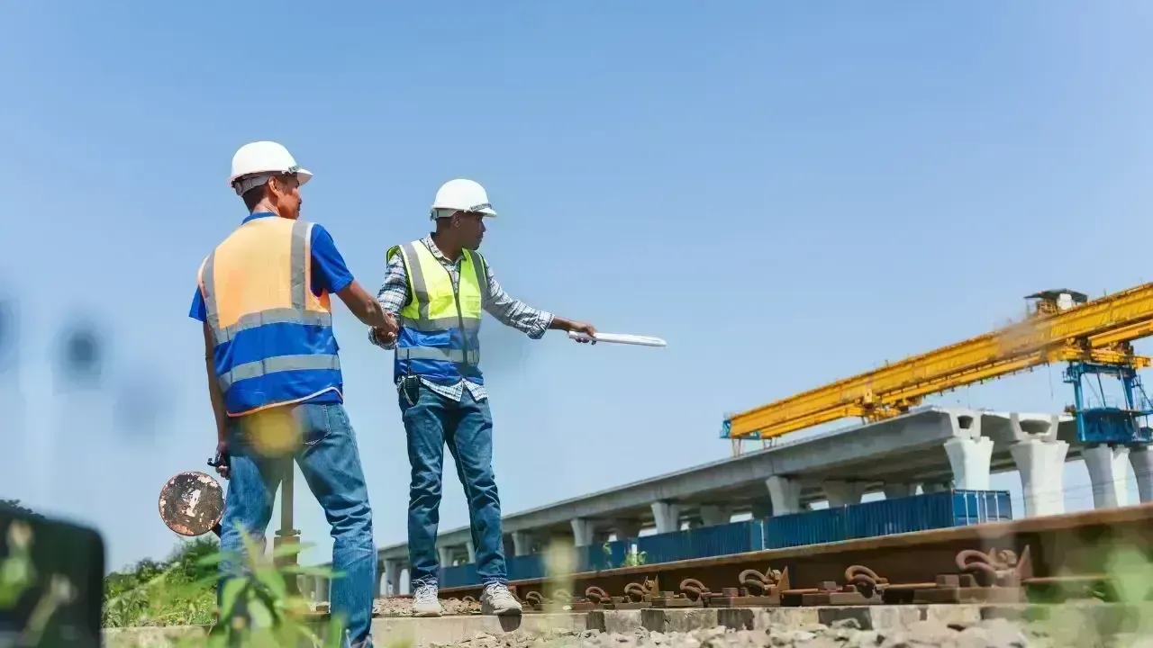 Vietnam Govt Directives Focus on Reforms, Projects