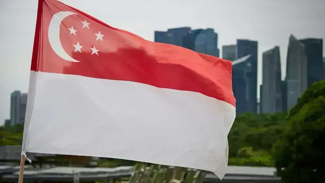 Singapore growth model tested by trade risks
