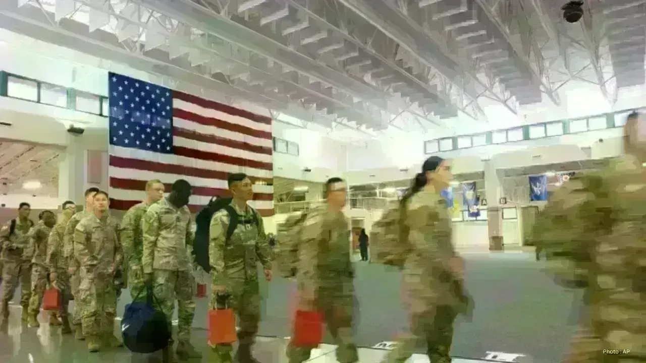 US Army Increases Max Enlistment Age to 42 Amid Recruitment Struggles
