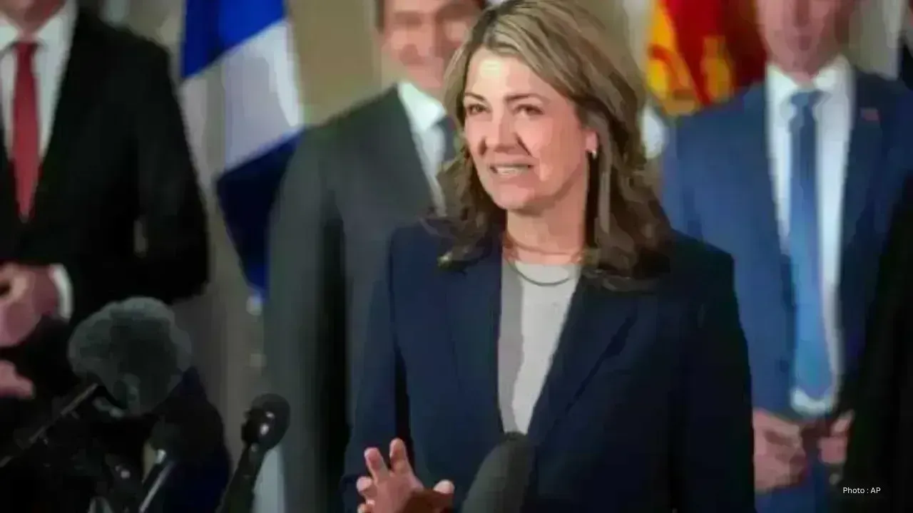 Concerns Raised by Alberta Premier on B.C. Pipeline Route