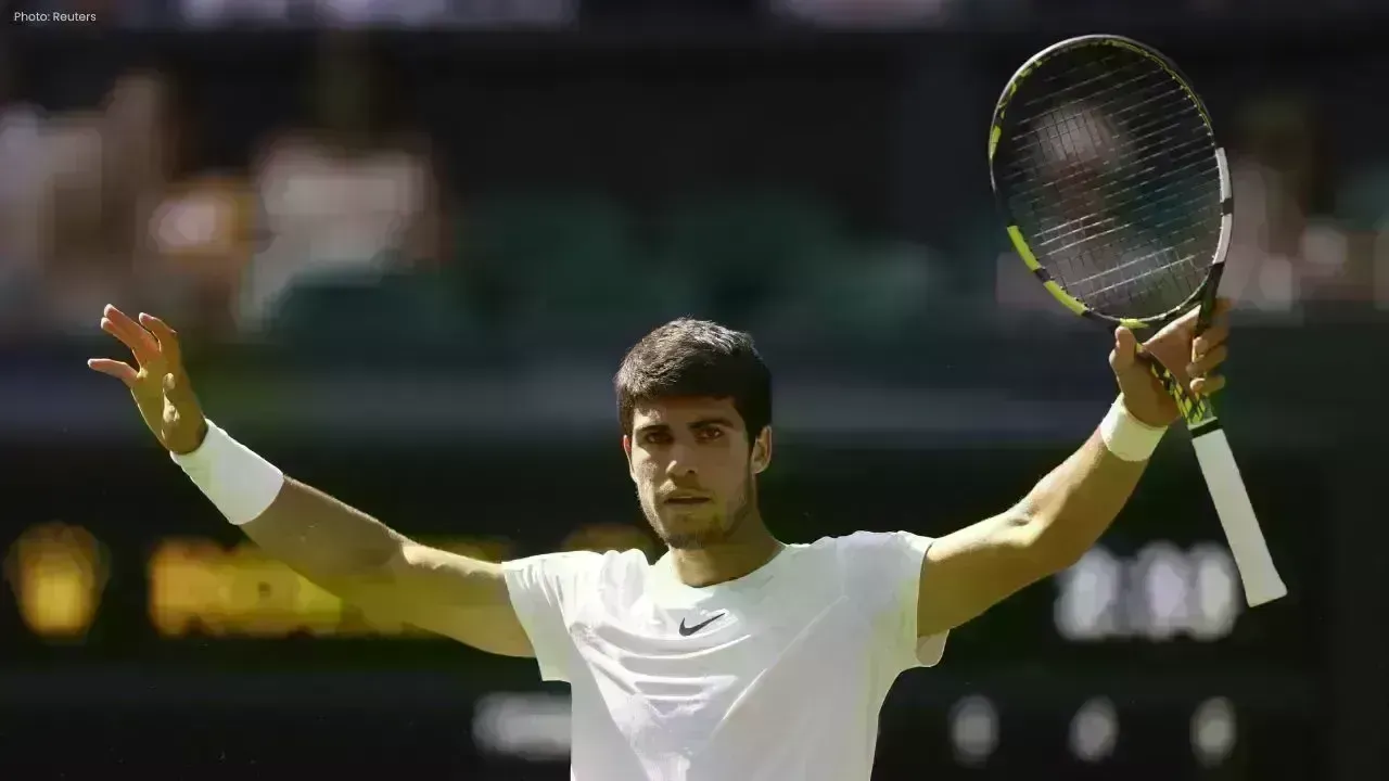 Carlos Alcaraz Withdraws from 2026 French Open Following Wrist Injury