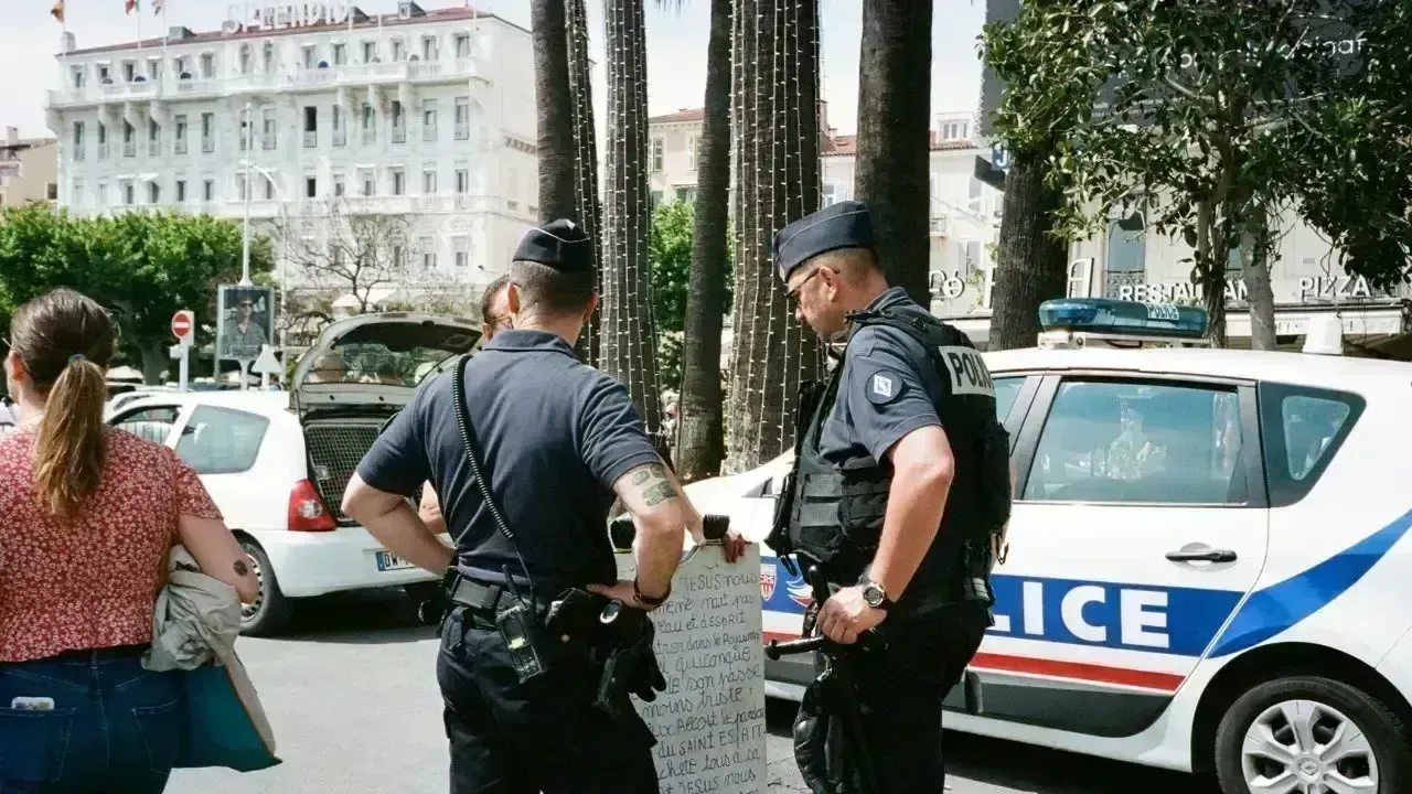 Hamilton Mall Shooting Claims Life of Teen; Two Armed Suspects on the Loose