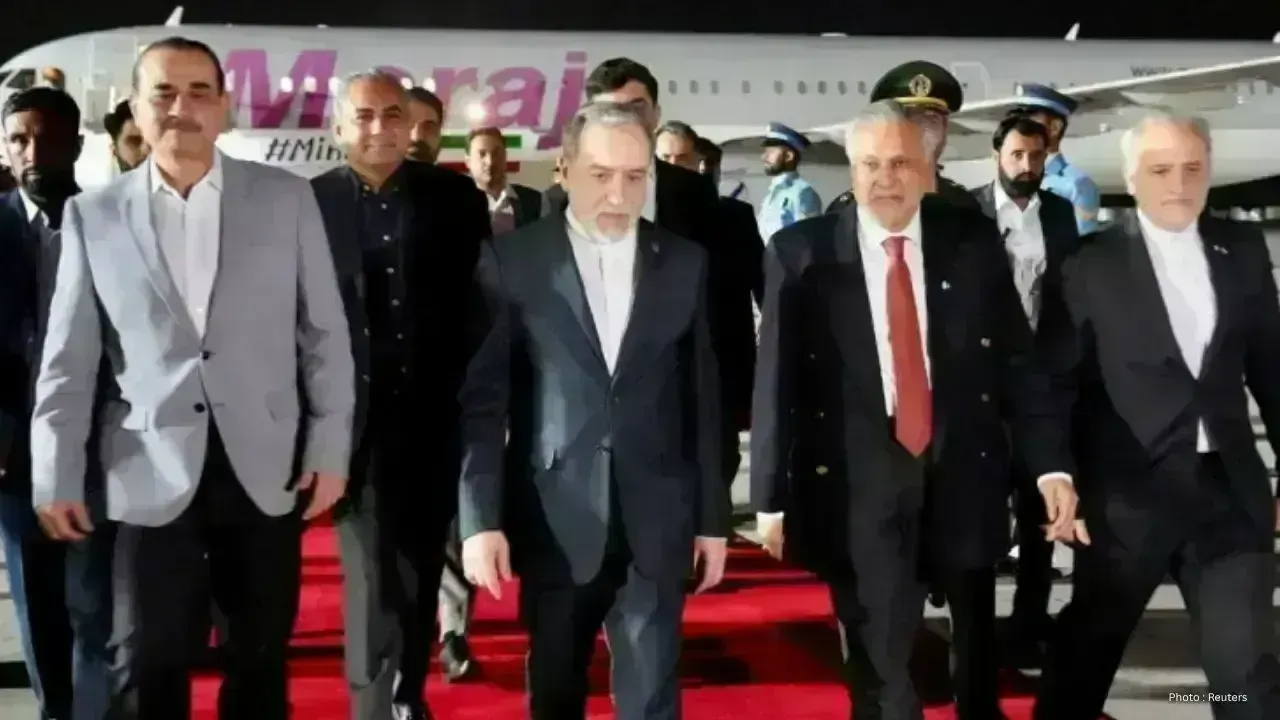 Iran's Foreign Minister Visits Russia Following Pakistan Engagements