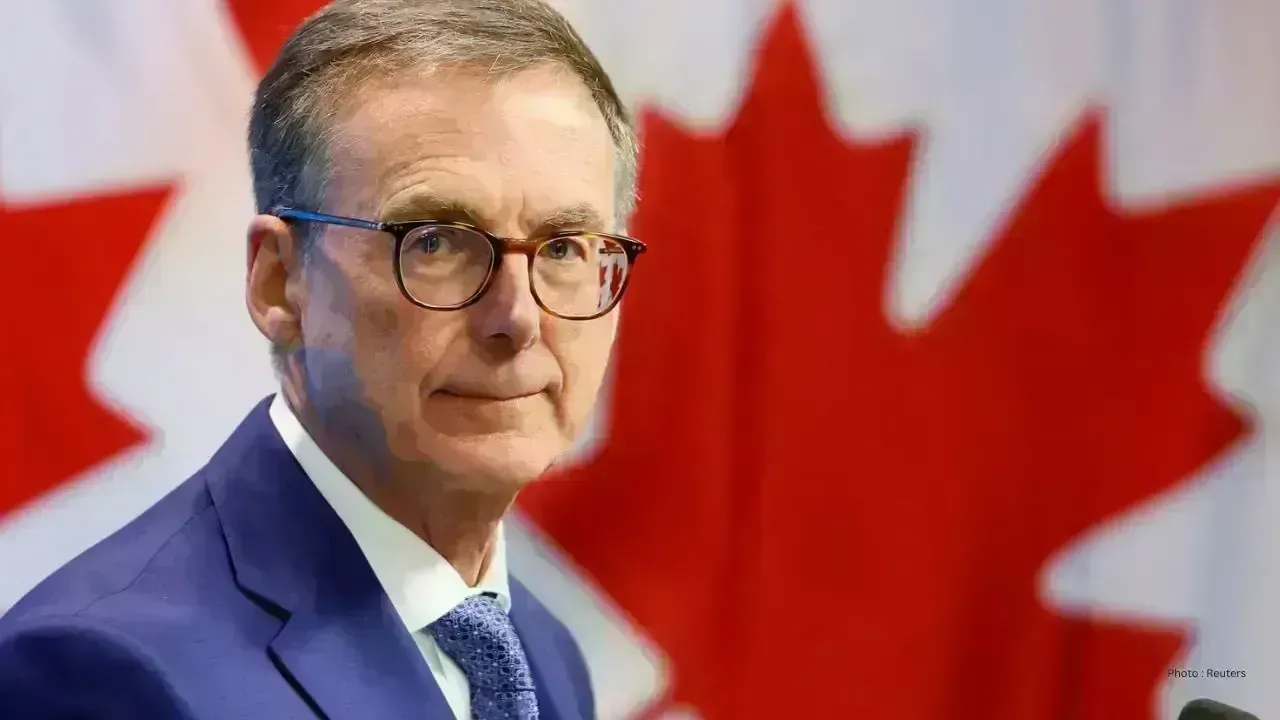 Bank of Canada Expected to Maintain Interest Rates Amid Oil Price Pressure