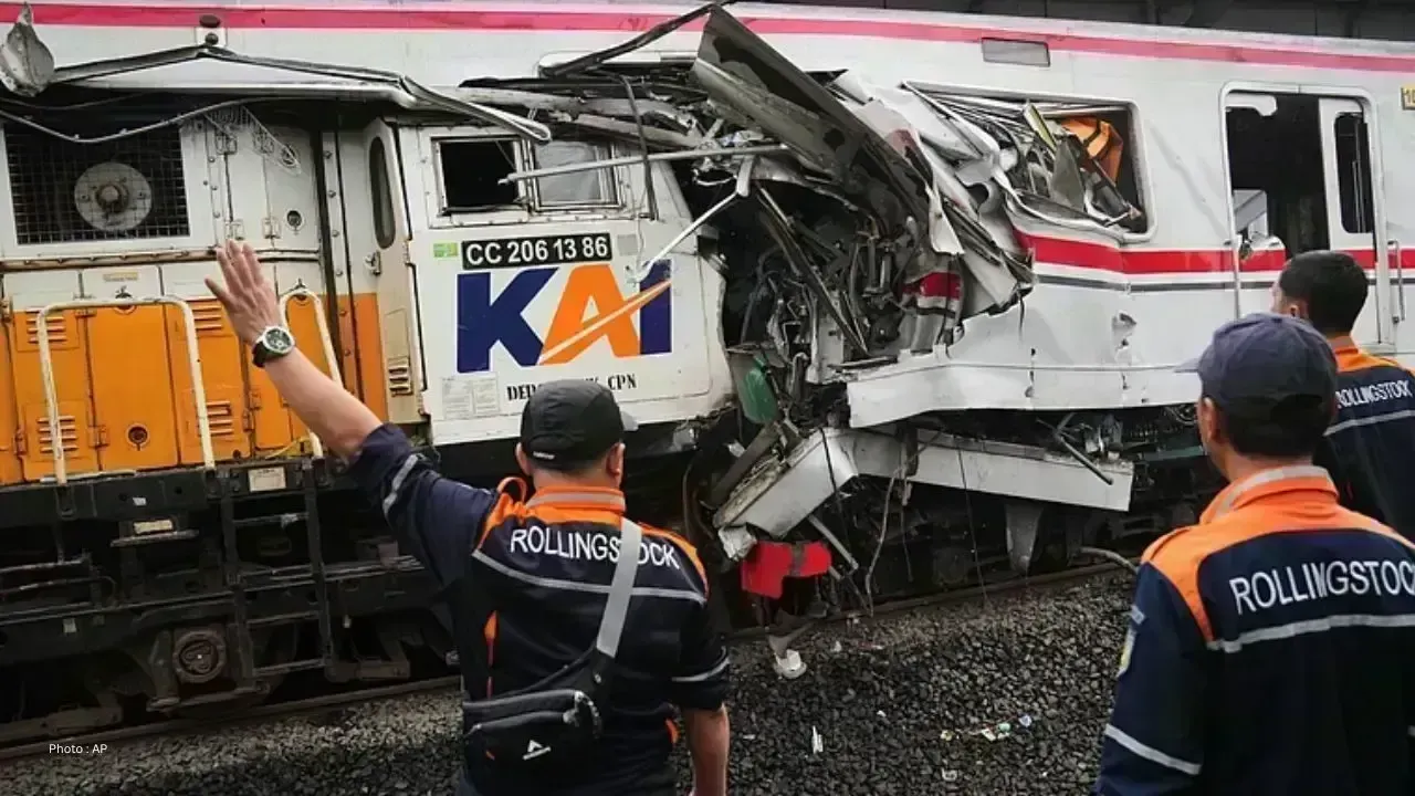 Fatal Train Crash Near Jakarta Claims 14 Lives
