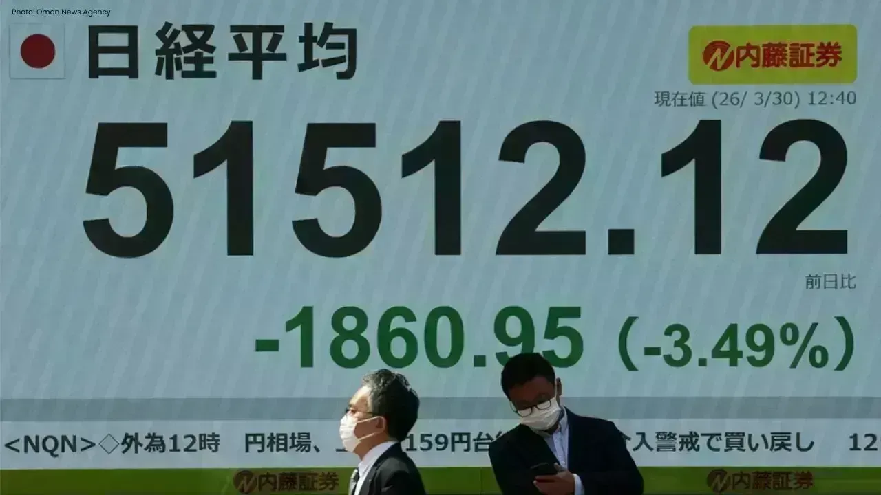 Japan stocks fall as global tensions weigh