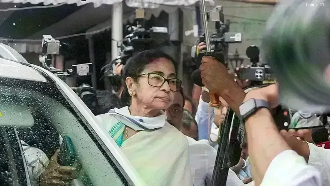 Mamata Banerjee's Setback in Bhabanipur Marks a Shift in Voter Sentiment in West Bengal