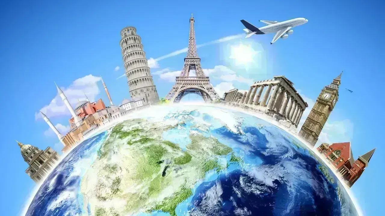 Vietnam Clarifies Tour Guide Language Rules