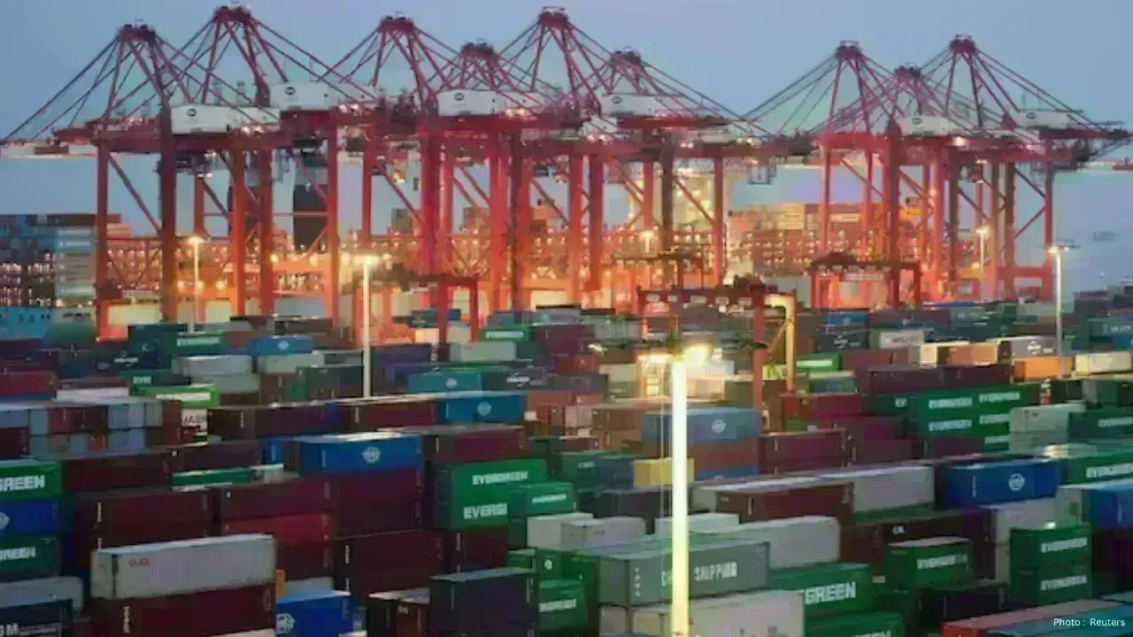China Sees Export Growth in April, Expanding Trade Surplus Before Key Trump Visit