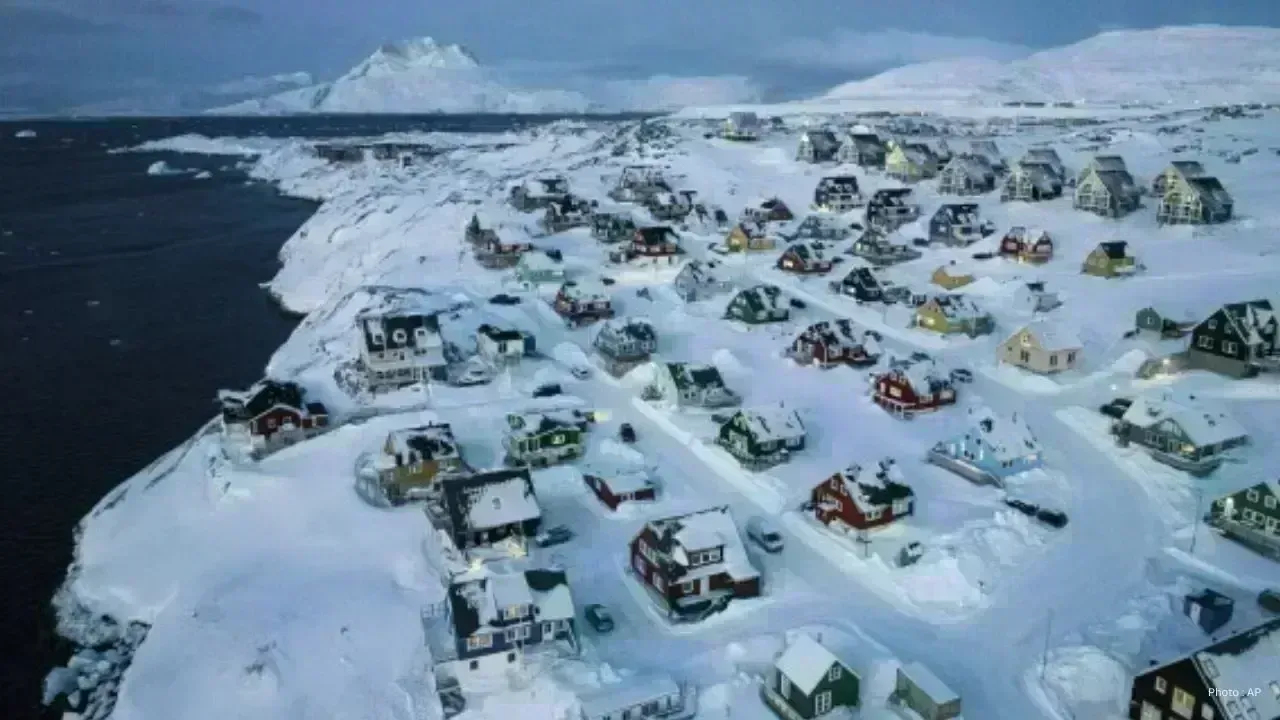 US Negotiates Potential Military Bases in Greenland