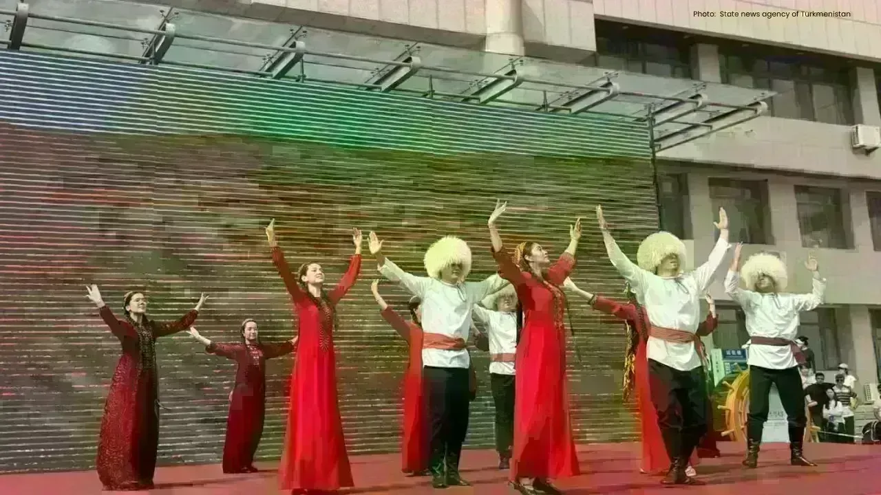 Turkmen Youth Showcase Culture in Beijing