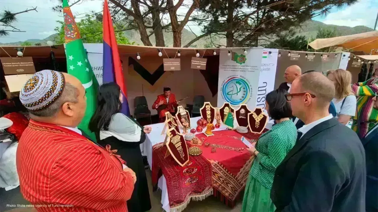 Turkmen Art Shines at Global Crafts Festival
