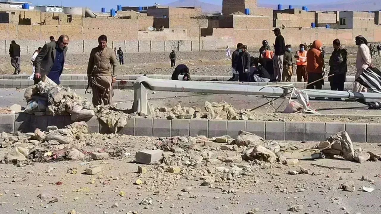 Tragic Suicide Bombing Strikes Train Near Quetta, Leaving Many Dead