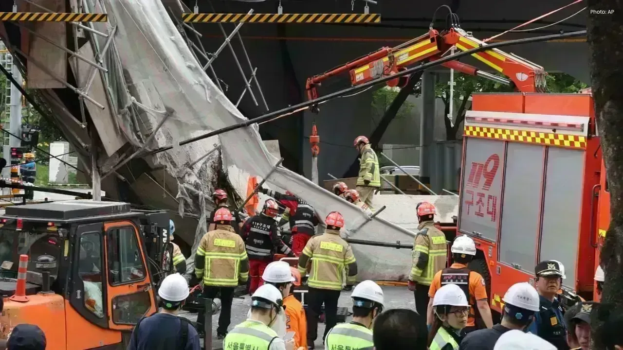 3 Killed In Seoul Overpass Collapse