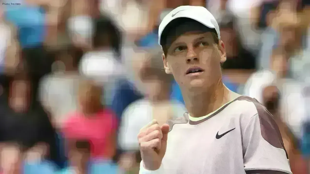 Jannik Sinner Triumphs Over Clement Tabur in French Open Debut