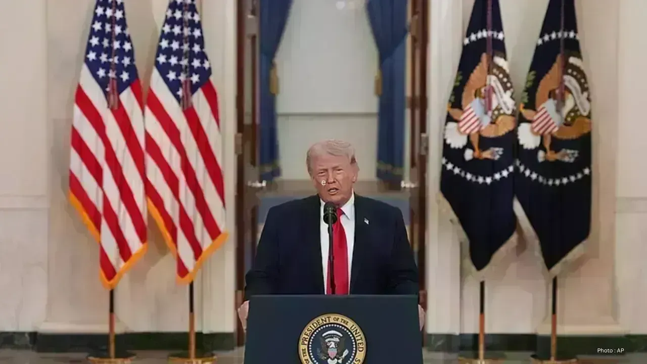 Pressure Mounts on US-Iran Ceasefire as Trump Hosts Cabinet Discussion