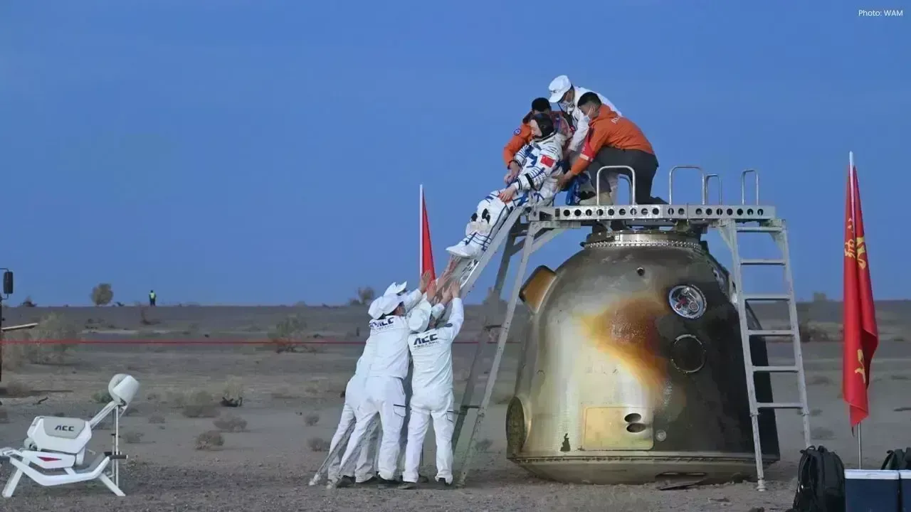 Shenzhou-21 Team Returns After Record-Breaking 210 Days in Space
