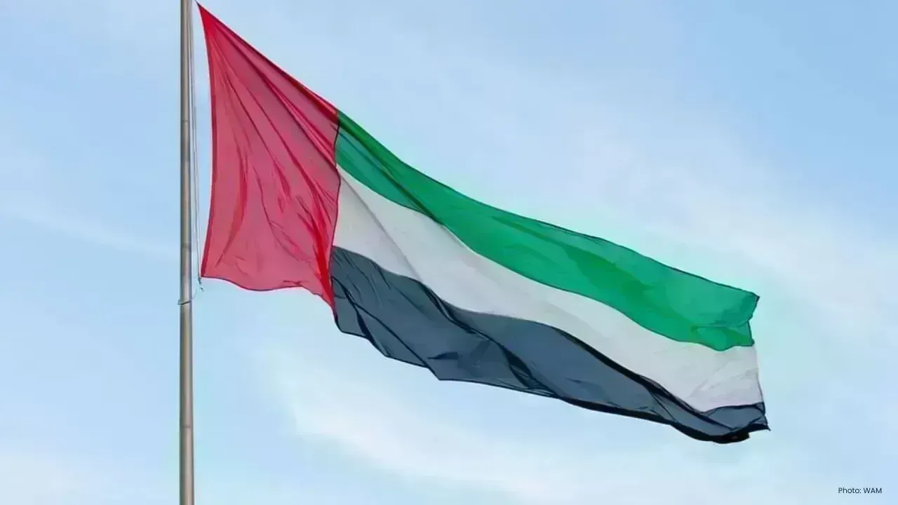 Emir of Qatar Receives Condolences from UAE Leaders on Abdullah Al Attiyah's Passing
