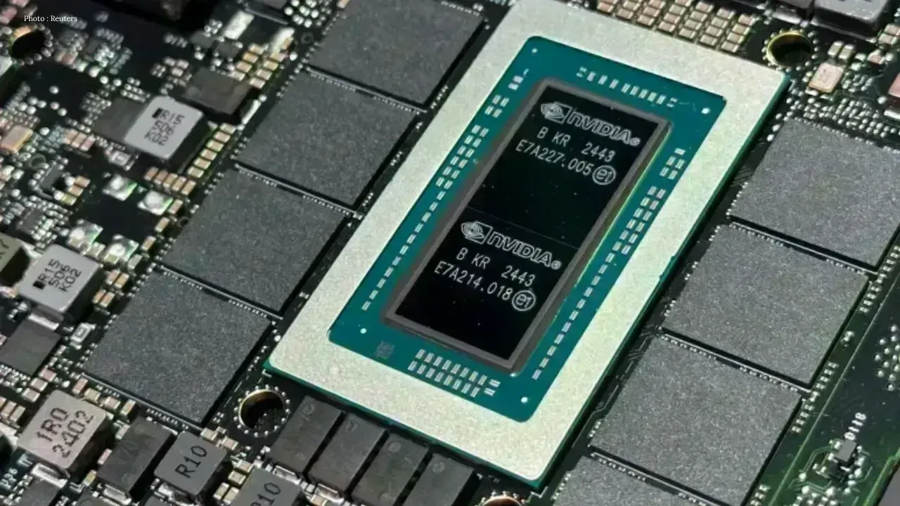 US Expands AI Chip Export Restrictions to Chinese Firms Abroad