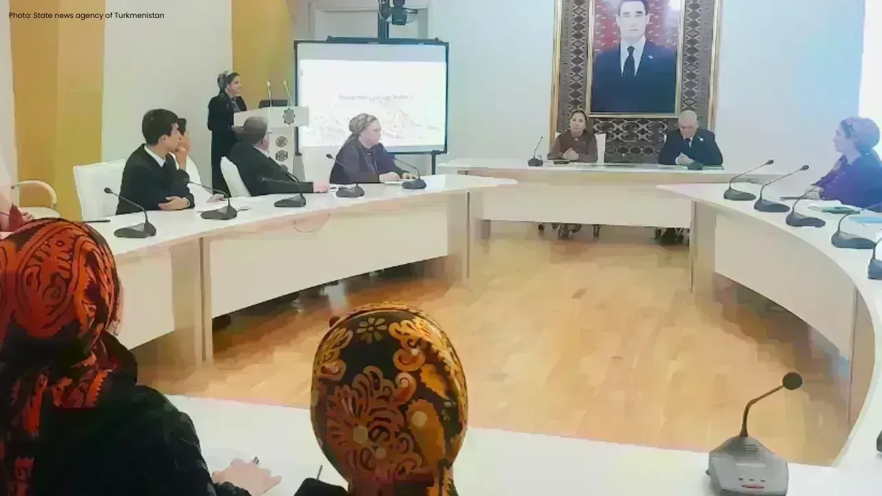 Turkmenistan Highlights Green Technologies in Industry