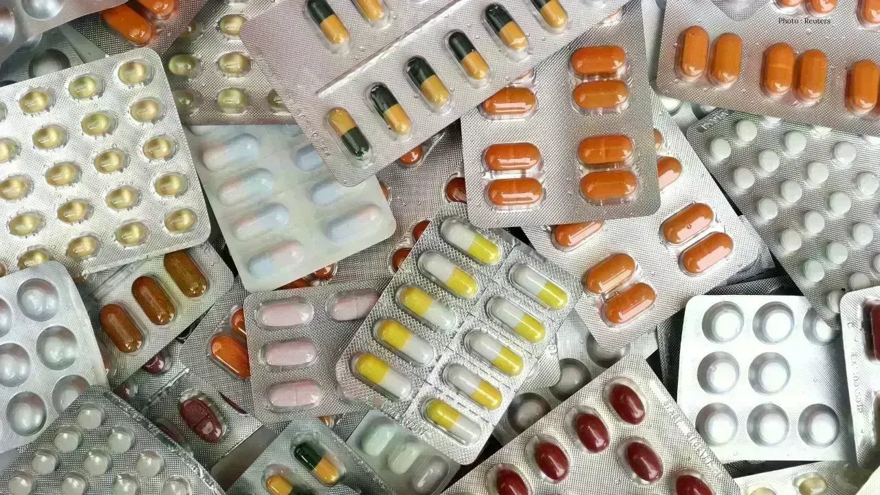 Annual Medication Reviews Essential for Elderly Canadians