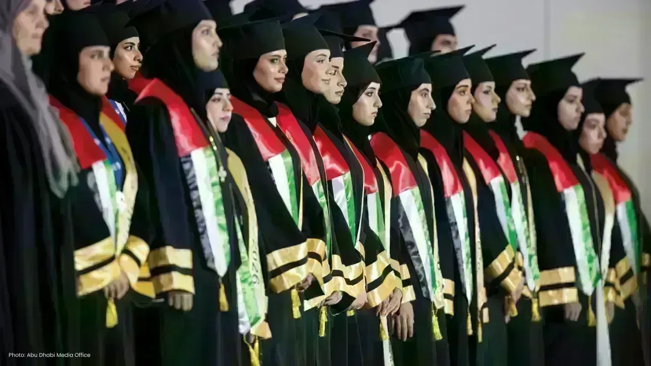 Celebrating Success: UAE Leaders Honor 222 Graduates at ENS Al Ain