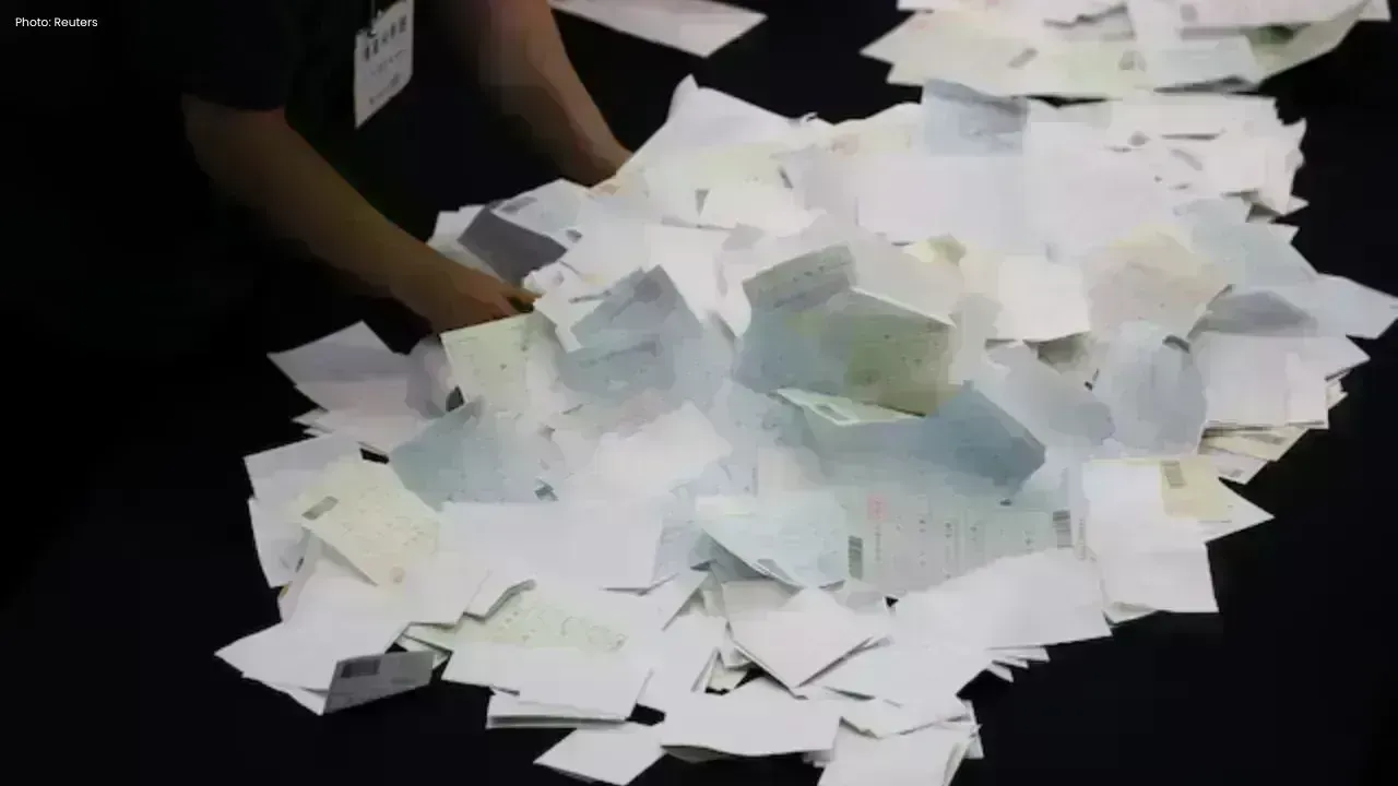 South Korea Election Chief Quits Over Ballot Shortage