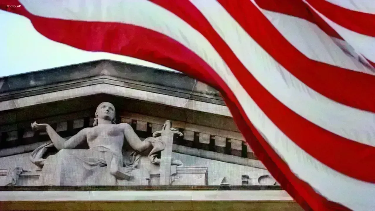 US Journalist Pleads Guilty in China Agent Case