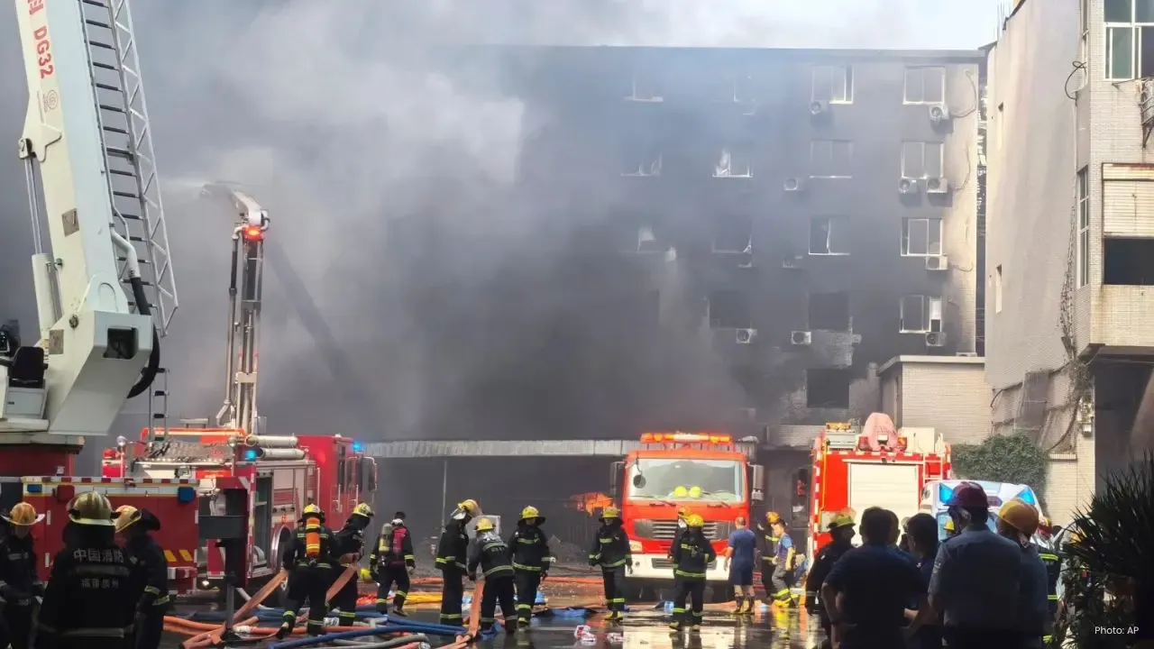 28 Killed in Massive Fire at Shoe Factory in China’s Fujian