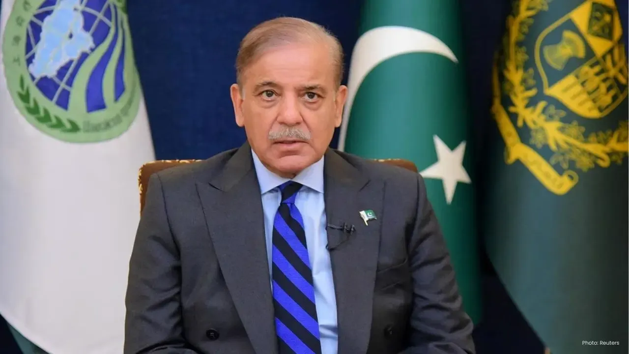 Pakistan's Shehbaz Sharif Engages Iran and Qatar on Peace Initiatives