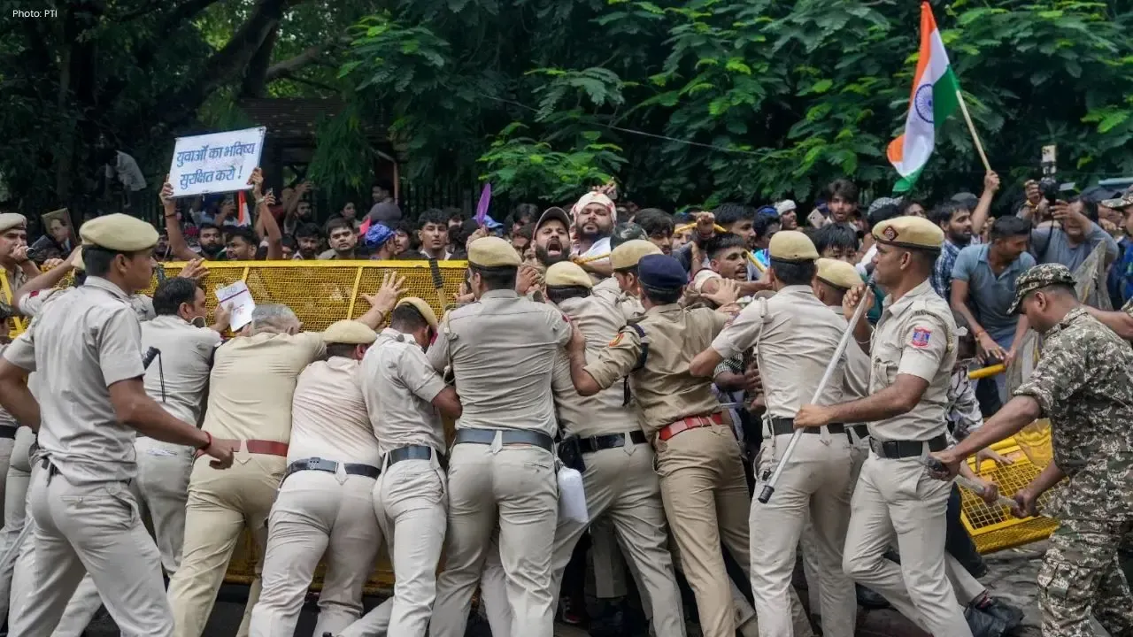 Delhi Protests Intensify After Police Crackdown on CJP Supporters