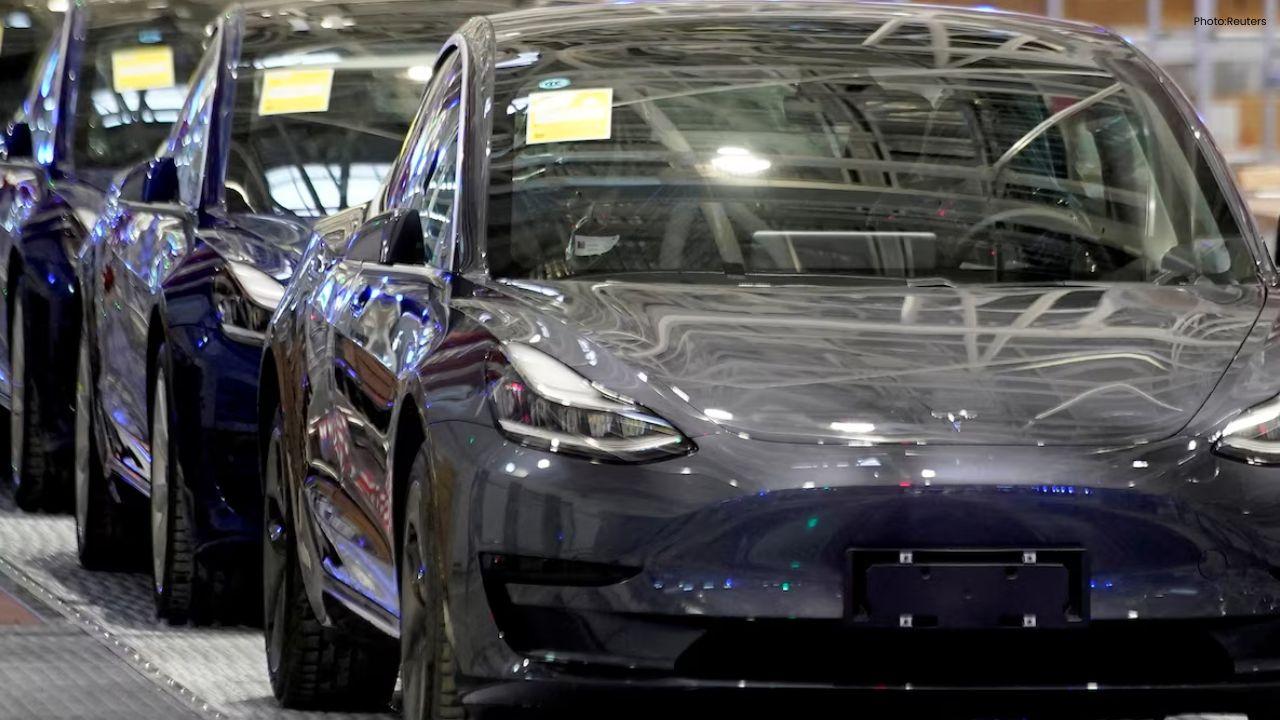 Tesla Leads Record China Vehicle Recall Over Emergency Door Safety